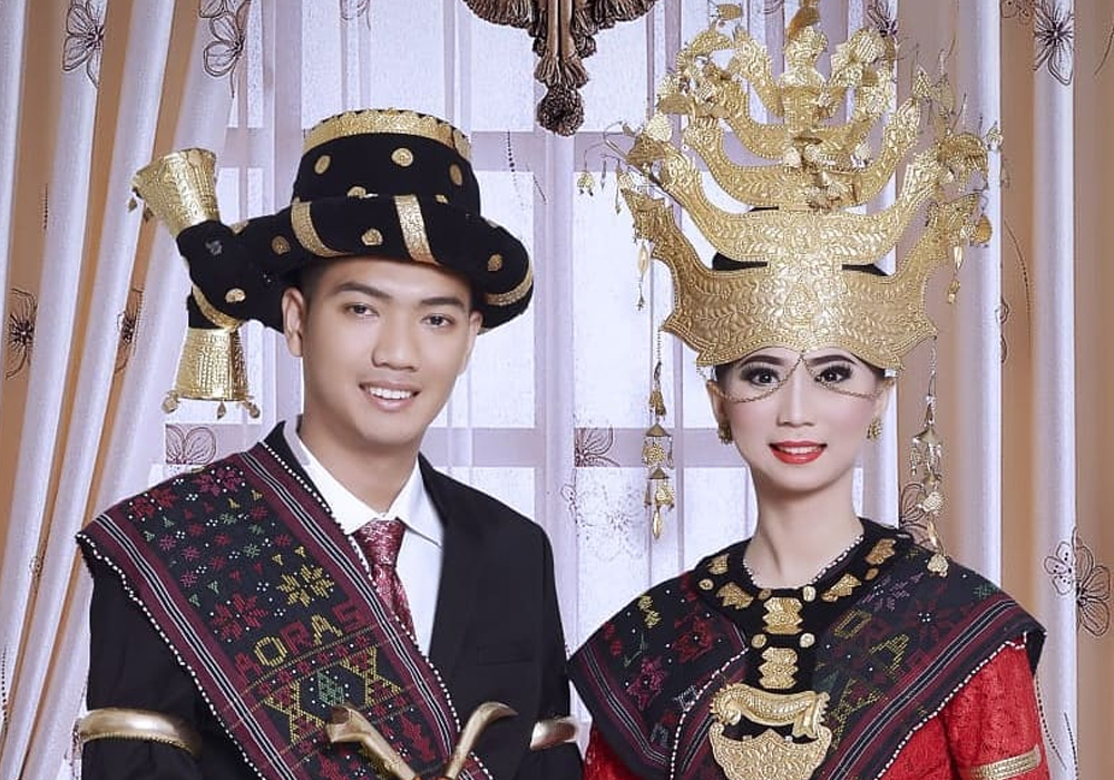 Batak Wedding Costume 