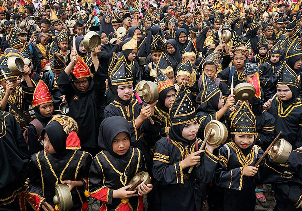 Talempong Pacik Minang Traditional Music Instrument