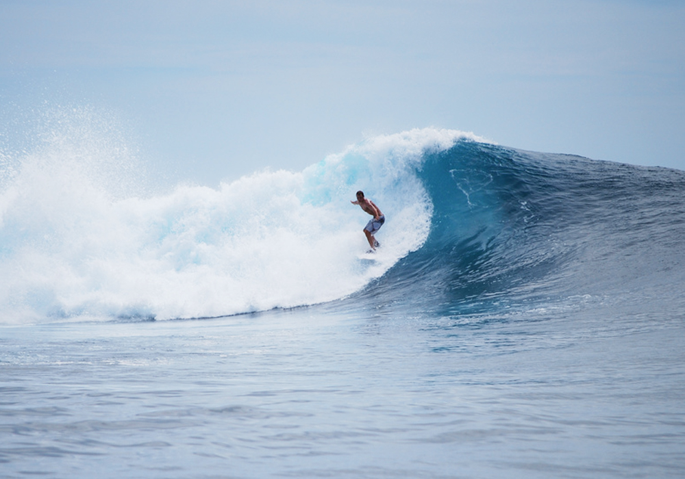 Surf in Mentawai Thrifty travels