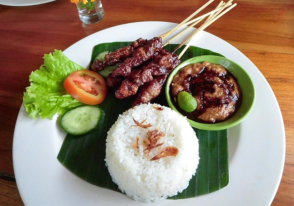 Satay and rice