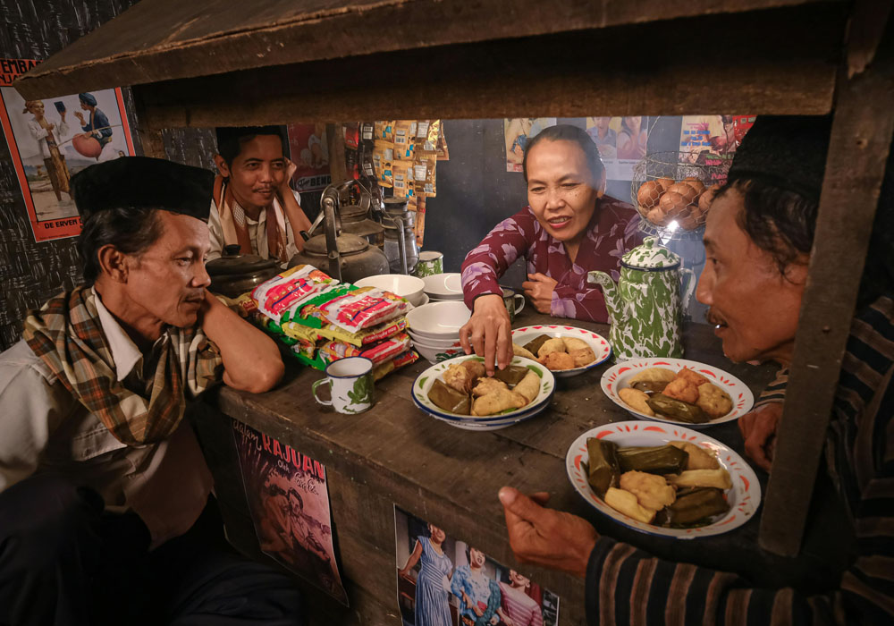 15 Traditional Indonesian Foods Foreigners Should Try When Visiting Indonesia