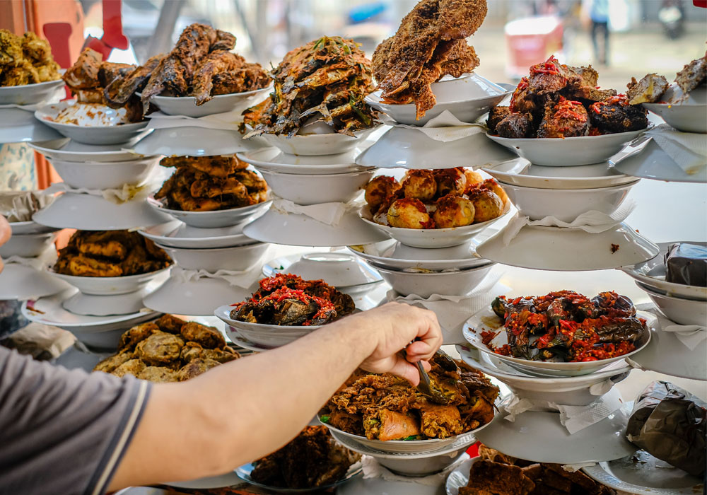 Traditional Indonesian Foods Foreigners Should Try