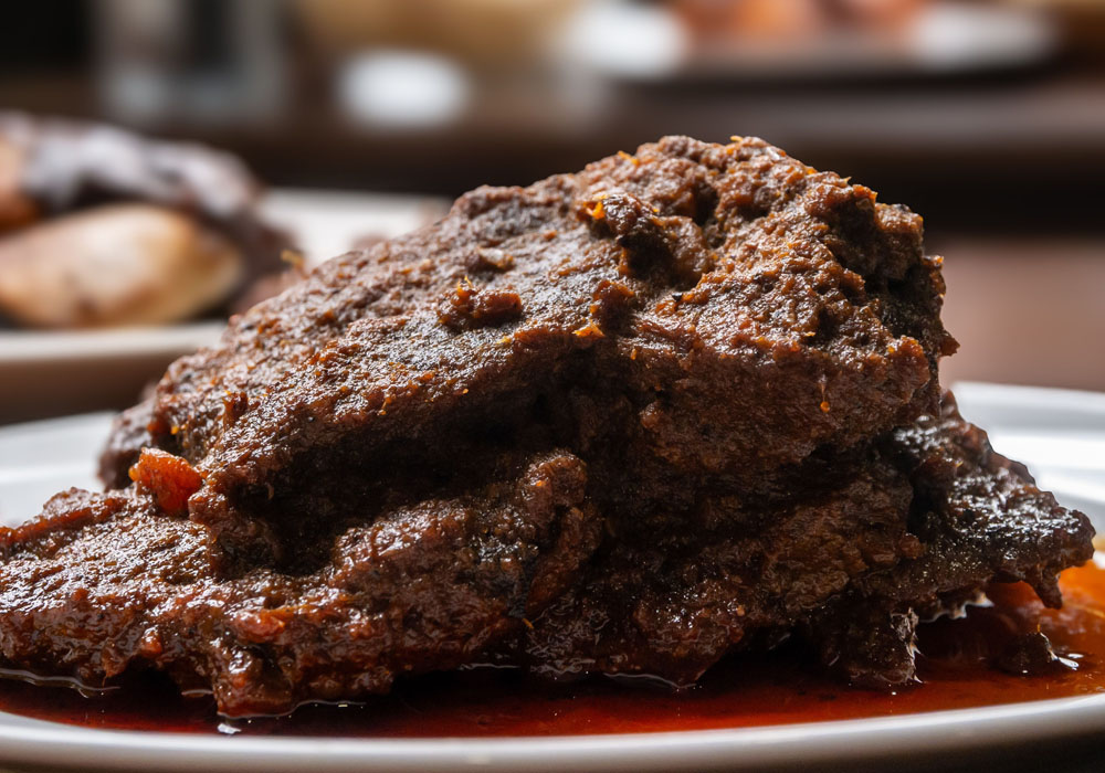 Traditional Indonesian Foods Foreigners Should Try