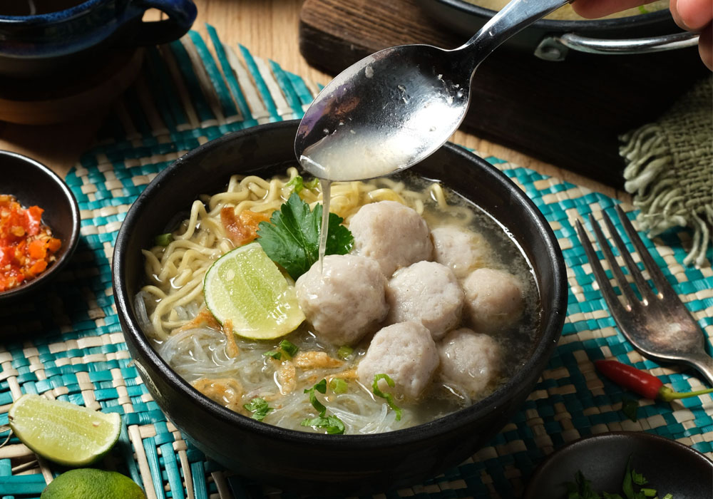 Traditional Indonesian Foods Foreigners Should Try